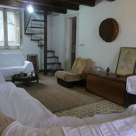 Ferienhaus Omar E Luna Mascali